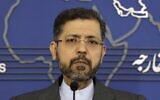 Iran's Foreign Ministry spokesman Saeed Khatibzadeh speaks to media during a press conference in Tehran, on April 11, 2022 (ATTA KENARE / AFP)