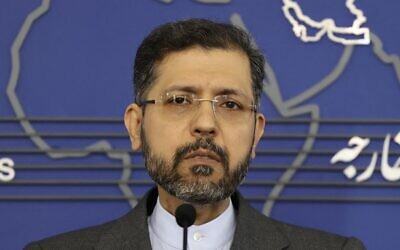 Iran's Foreign Ministry spokesman Saeed Khatibzadeh speaks to media during a press conference in Tehran, on April 11, 2022 (ATTA KENARE / AFP) Iran's Foreign Ministry spokesman Saeed Khatibzadeh speaks to media during a press conference in Tehran, on April 11, 2022 (ATTA KENARE / AFP)