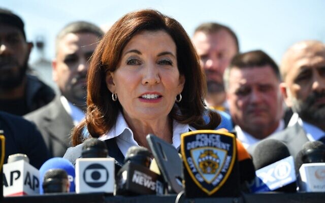 New York State Governor Kathy Hochul speaks during a press conference in New York City on April 12, 2022. (ANGELA  WEISS / AFP)
