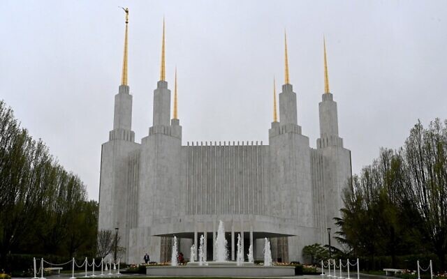 View of the temple of the Church of Jesus Christ of Latter-Day Saints with its six spires in Kensington, Maryland, near Washington, DC, on April 18, 2022. (Eva Hambach/AFP) View of the temple of the Church of Jesus Christ of Latter-Day Saints with its six spires in Kensington, Maryland, near Washington, DC, on April 18, 2022. (Eva Hambach/AFP)