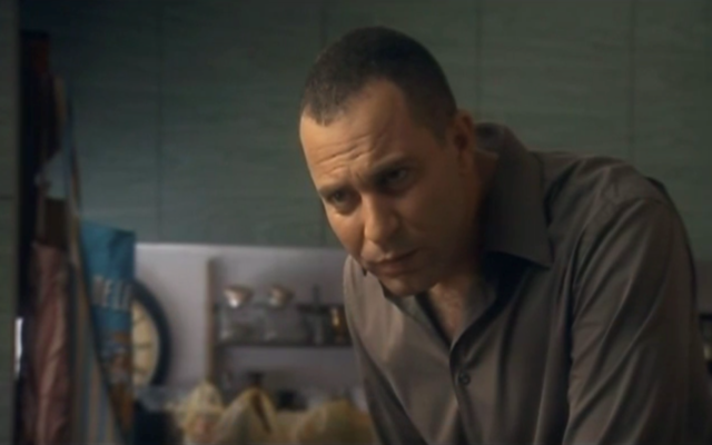 Lior Raz (Screenshot from Shall We Kiss) Lior Raz (Screenshot from Shall We Kiss)