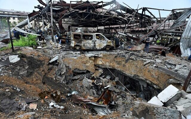 A view of the destroyed part of the Ilyich Iron and Steel Works in Ukraine's port city of Mariupol on May 18, 2022. (Olga MALTSEVA / AFP) A view of the destroyed part of the Ilyich Iron and Steel Works in Ukraine's port city of Mariupol on May 18, 2022. (Olga MALTSEVA / AFP)