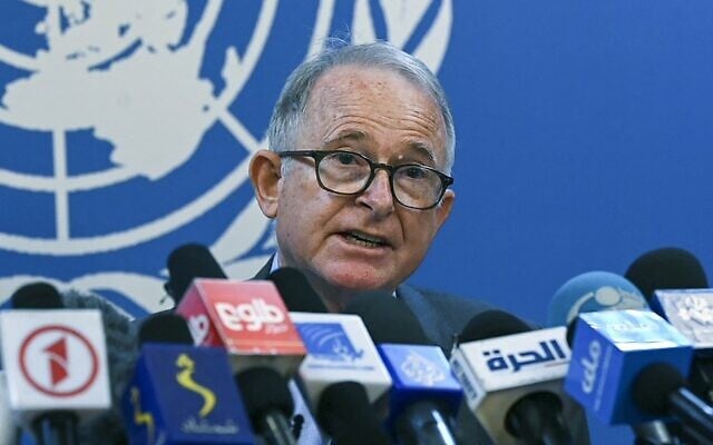 Richard Bennett, UN special rapporteur on the situation of Human Rights in Afghanistan, speaks during a press conference in Kabul during a visit to Afghanistan on May 26, 2022. (Wakil Kohsar/AFP) Richard Bennett, UN special rapporteur on the situation of Human Rights in Afghanistan, speaks during a press conference in Kabul during a visit to Afghanistan on May 26, 2022. (Wakil Kohsar/AFP)