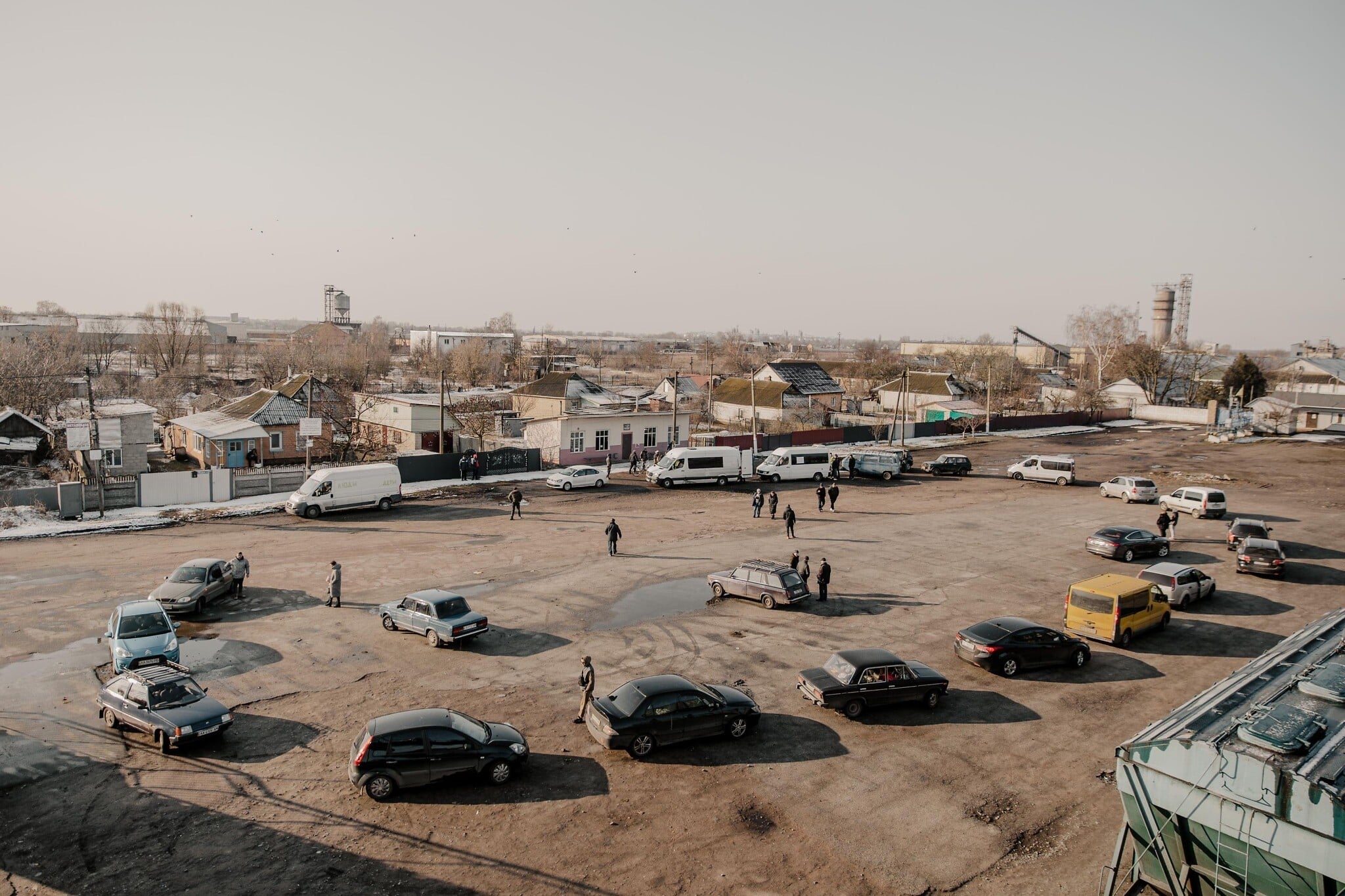 The rescue convoy gathers at Yaroslavka, Ukraine, March 20, 2022. (Klara Lisinski/ Dorcas Kauffman) The rescue convoy gathers at Yaroslavka, Ukraine, March 20, 2022. (Klara Lisinski/ Dorcas Kauffman)