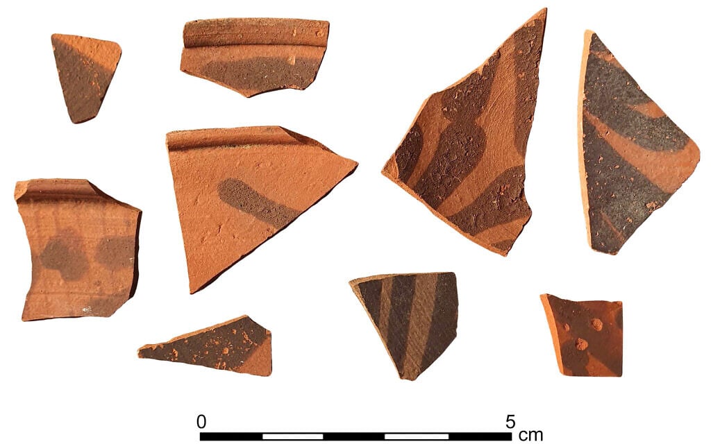 Nabatean pottery sherds from Sha'ar Ramon and Orhan Mor. (Roi Shapir)