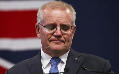 Australia's Prime Minister Scott Morrison concedes defeat in the national elections in Sydney on May 21, 2022. (AP Photo/Nazanin Tabatabaee)