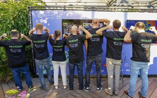 Israeli entrepreneurs take part in the EU-Israel EIT Hub Calling2Scale program. (Shlomi Znati)