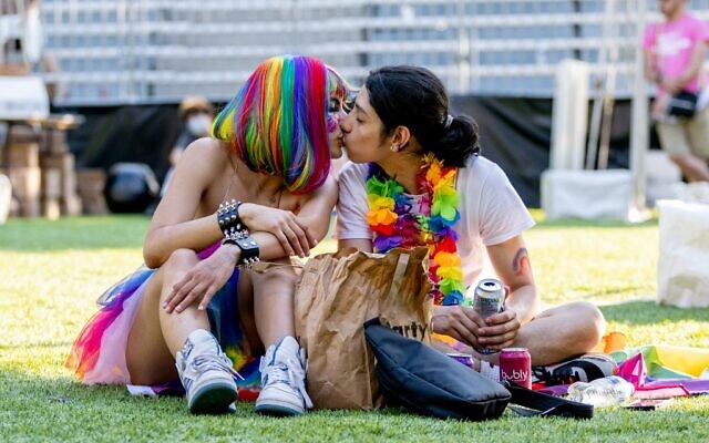 Visitors wear pride colors during Youth Pride at Rumsey Playfield, Central Park on June 25, 2022 in New York City. (Roy Rochlin / GETTY IMAGES NORTH AMERICA / Getty Images via AFP) Visitors wear pride colors during Youth Pride at Rumsey Playfield, Central Park on June 25, 2022 in New York City. (Roy Rochlin / GETTY IMAGES NORTH AMERICA / Getty Images via AFP)