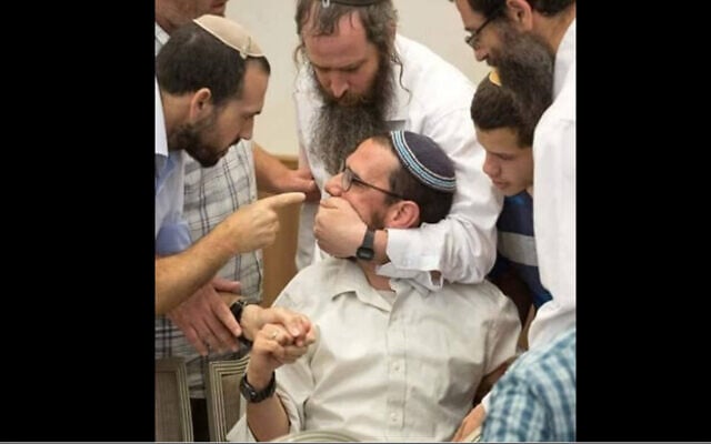 Avidan Freedman is forcibly silenced at an Israeli rabbinic conference, July 2018