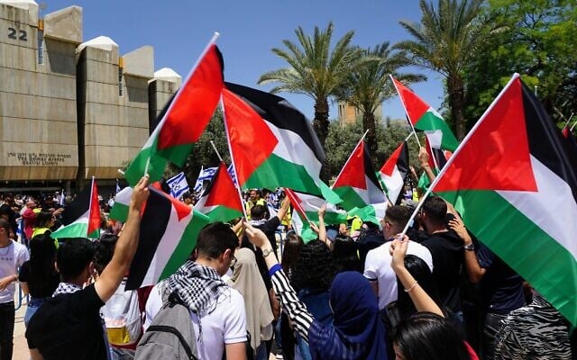 Students stage pro-Palestinian and pro-Israel protests at Ben-Gurion University in Beersheba on May 23, 2022. (Emanuel Fabian/Times of Israel) Students stage pro-Palestinian and pro-Israel protests at Ben-Gurion University in Beersheba on May 23, 2022. (Emanuel Fabian/Times of Israel)