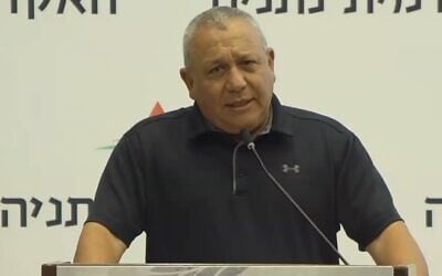 Former IDF chief of staff Gadi Eisenkot addresses a conference on June 1, 2022 (Channel 12 screenshot)