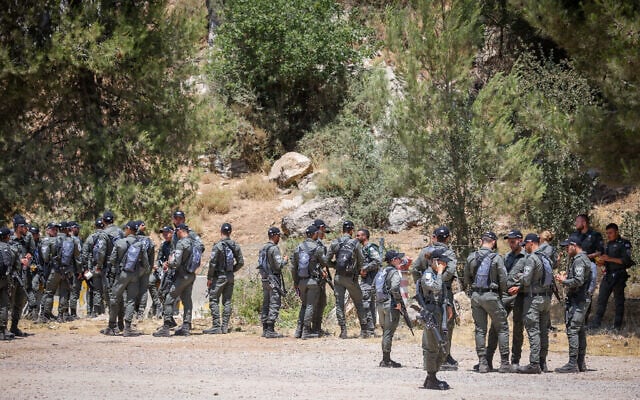 Israeli security forces and volunteers search for Moshe Klinerman, a 16-year-old who has been missing for three months in the Meron area, near Safed, June 22, 2022. (David Cohen/Flash90) Israeli security forces and volunteers search for Moshe Klinerman, a 16-year-old who has been missing for three months in the Meron area, near Safed, June 22, 2022. (David Cohen/Flash90)