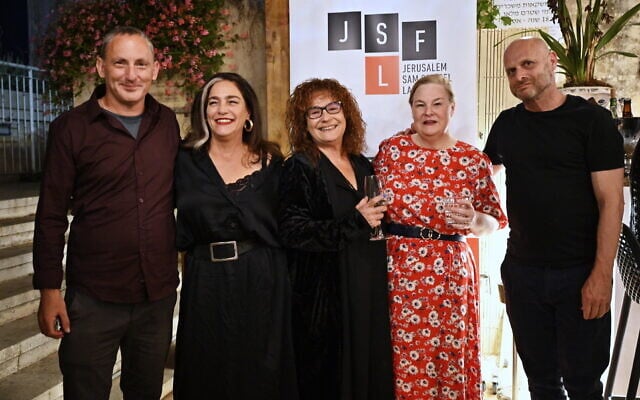 Israeli and American TV creators from left, Noah Stollman, Dafna Levine, Ronit Weiss, Jill Condon and Hagai Levi, at the start of the Sam Spiegel Series Lab in June 2022 (Courtesy Sam Spiegel) Israeli and American TV creators from left, Noah Stollman, Dafna Levine, Ronit Weiss, Jill Condon and Hagai Levi, at the start of the Sam Spiegel Series Lab in June 2022 (Courtesy Sam Spiegel)