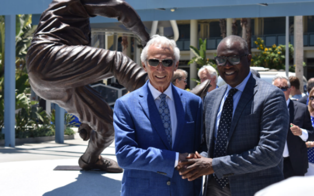 Sandy Koufax, left, with sculptor Branly Cadet. (Jacob Gurvis via JTA) Sandy Koufax, left, with sculptor Branly Cadet. (Jacob Gurvis via JTA)