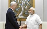 Defense Minister Benny Gantz (left) meets with Indian Prime Minister Narendra Modi in New Delhi, June 2, 2022. (Indian prime minister's office)