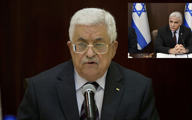 FILE - Palestinian Authority President Mahmoud Abbas chairs a Palestine Liberation Organization (PLO) Executive Committee meeting at the Palestinian Authority headquarters, in the West Bank city of Ramallah, November 4, 2015. (AP Photo/Majdi Mohammed, File)