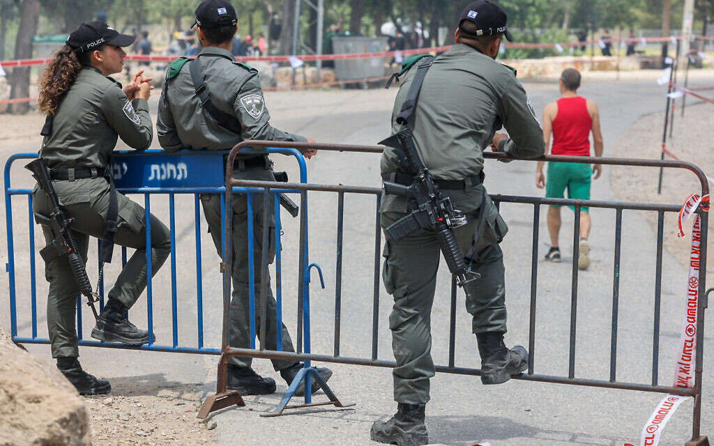 Illustrative: Border Police officers in Ben Shemen Forest, May 5, 2022. (Flash90)