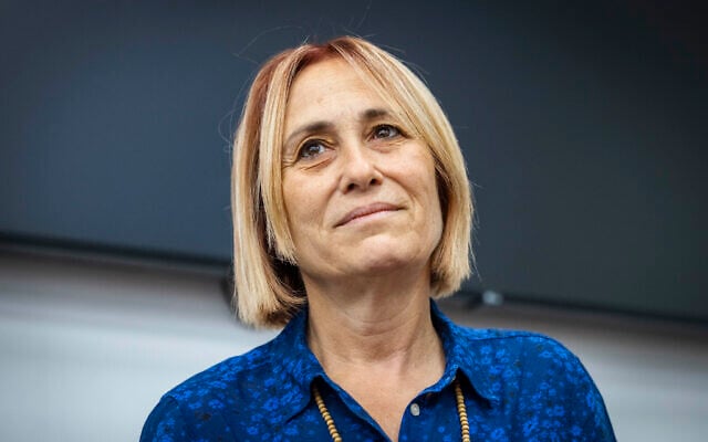 Hadas Klein, aide to Arnon Milchan, arrives to a court hearing in the trial against former Israeli prime minister Benjamin Netanyahu, at the District Court in Jerusalem on July 6, 2022. (Olivier Fitoussi/Flash90) Hadas Klein, aide to Arnon Milchan, arrives to a court hearing in the trial against former Israeli prime minister Benjamin Netanyahu, at the District Court in Jerusalem on July 6, 2022. (Olivier Fitoussi/Flash90)