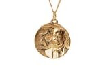 Screen capture of a golden medallion featuring Likud party leader MK Benjamin Netanyahu. (Only Bibi)