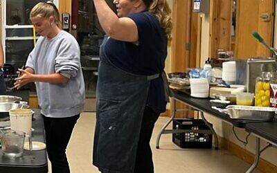 'Sababa' cookbook author Adeena Sussman taught campers and counselors at Camp Ramah in the Poconos during a weeklong culinary arts program. (Courtesy: Jessica Steinberg)