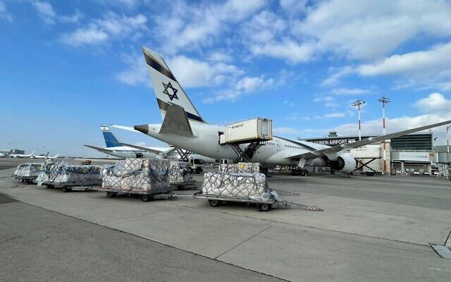 A shipment of protective equipment for Ukraine is loaded onto a flight from Israel, July 14, 2022. (Defense Ministry) A shipment of protective equipment for Ukraine is loaded onto a flight from Israel, July 14, 2022. (Defense Ministry)