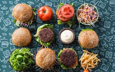 Israeli food tech startup SavorEat makes 3D-printed pork, turkey, and beef burgers. (SavorEat)