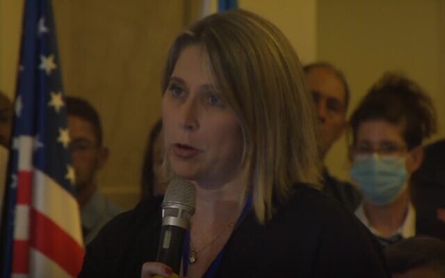 Times of Israel reporter Tal Schneider asks US President Joe Biden a question during a press conference in Jerusalem, July 14, 2022. (Screenshot)