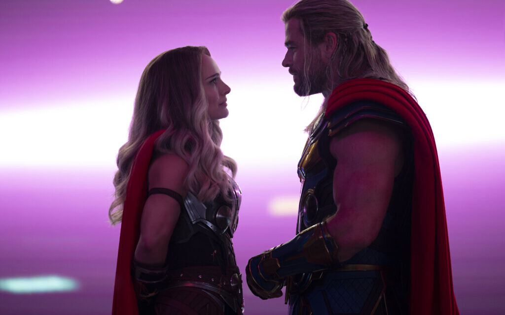 Natalie Portman and Chris Hemsworth in 'Thor: Love and Thunder.' (Courtesy: Walt Disney Studios Motion Pictures)