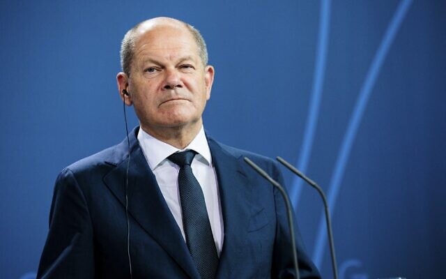 German Chancellor Olaf Scholz looks on during a joint press conference with Palestinian Authority President Mahmoud Abbas at the Chancellery in Berlin, Germany, on August 16, 2022. (JENS SCHLUETER / AFP) German Chancellor Olaf Scholz looks on during a joint press conference with Palestinian Authority President Mahmoud Abbas at the Chancellery in Berlin, Germany, on August 16, 2022. (JENS SCHLUETER / AFP)