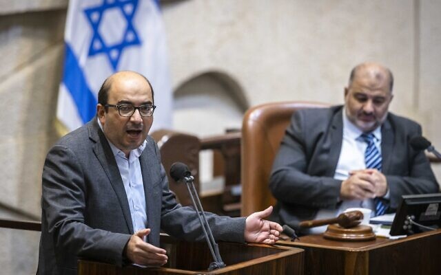 Joint List MK Sami Abou Shahadeh speaks in the Knesset plenum during a vote on the state budget, November 2, 2021. (Olivier Fitoussi/Flash90) Joint List MK Sami Abou Shahadeh speaks in the Knesset plenum during a vote on the state budget, November 2, 2021. (Olivier Fitoussi/Flash90)
