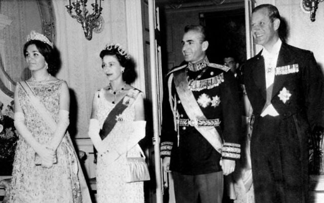 In this file photo taken on March 2, 1961, Britain's Queen Elizabeth II (2nd L) and Prince Philip (R) pose with Iran's Shah Mohammad Reza Pahlavi (2nd R) and his wife Farah Pahlavi during their state visit to Tehran. (Central Press/AFP) In this file photo taken on March 2, 1961, Britain's Queen Elizabeth II (2nd L) and Prince Philip (R) pose with Iran's Shah Mohammad Reza Pahlavi (2nd R) and his wife Farah Pahlavi during their state visit to Tehran. (Central Press/AFP)