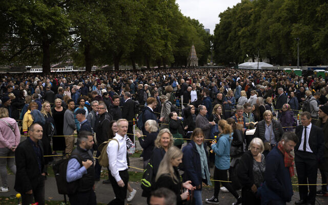 People queue to pay their respect to the late Queen Elizabeth II during the Lying-in State, outside Westminster Hall in London, September 15, 2022. (AP Photo/Emilio Morenatti) People queue to pay their respect to the late Queen Elizabeth II during the Lying-in State, outside Westminster Hall in London, September 15, 2022. (AP Photo/Emilio Morenatti)