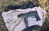 A Carlo makeshift submachine gun seized from Palestinian suspects on the West Bank security barrier near Baqa al-Gharbiyye, September 18, 2022. (Israel Defense Forces)