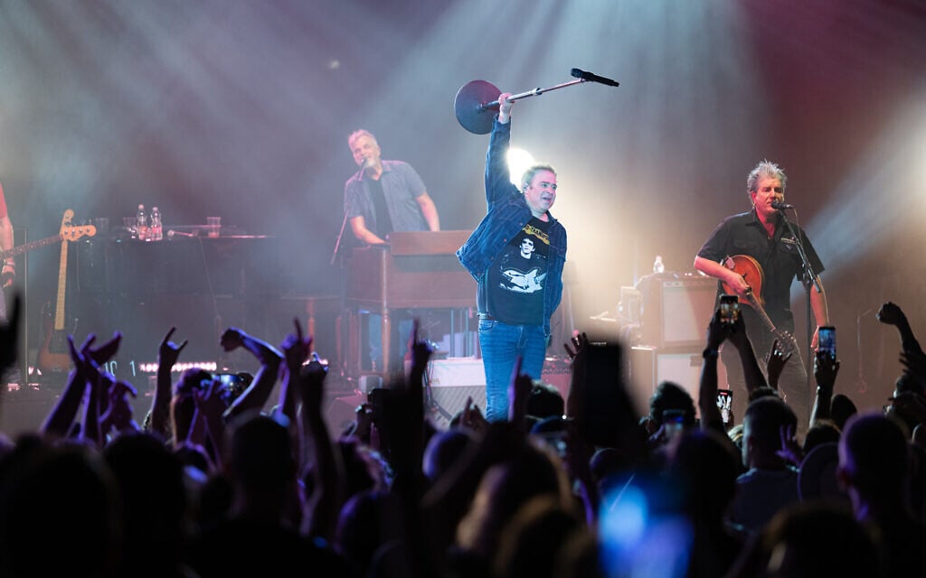 Counting Crows lead singer Adam Duritz at the band's September 14 show in Ra'anana, Israel (Courtesy Shlomi Pinto)