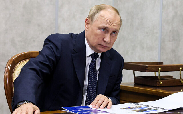 Russian President Vladimir Putin during a meeting in Veliky Novgorod, Russia, September 21, 2022. (Gavriil Grigorov, Sputnik, Kremlin Pool Photo via AP) Russian President Vladimir Putin during a meeting in Veliky Novgorod, Russia, September 21, 2022. (Gavriil Grigorov, Sputnik, Kremlin Pool Photo via AP)