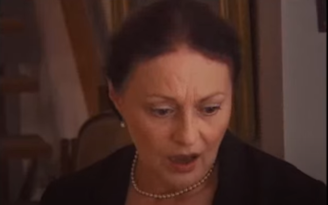 Israeli actress Tracy Abramovich in the Israeli film "Family Portrait" from 2006. (Screenshot/YouTube: used in accordance with Clause 27a of the Copyright Law) Israeli actress Tracy Abramovich in the Israeli film "Family Portrait" from 2006. (Screenshot/YouTube: used in accordance with Clause 27a of the Copyright Law)