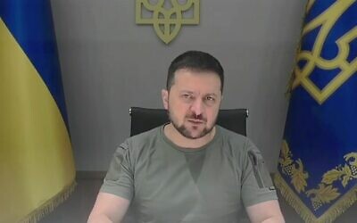 Ukraine President Volodymyr Zelensky speaks by video to the Lowy Institute international think tank located in Sydney, Australia, October 6, 2022 (Screen capture used in accordance with Clause 27a of the Copyright Law)