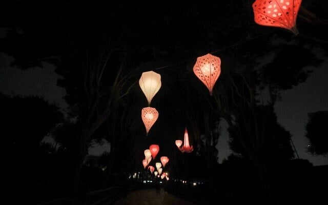 Saudis attend the Noor Riyadh lighting festival held at Al-Salam Park in the Saudi capital Riyadh, November 3, 2022. (Fayez Nureldine / AFP)