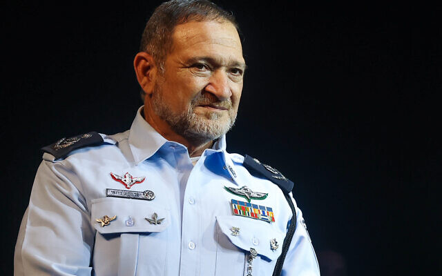 Police chief Kobi Shabtai attends a police ceremony in Beit Shemesh, November 7, 2022. (Flash90)
