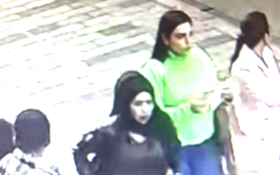 Natali Swissa and Or Atedgi from Ashdod are seen walking next to the alleged terrorist who carried out a deadly attack in Istanbul's Taksim Square on November 13, 2022. (Twitter/screenshot: Used in accordance with Clause 27a of the Copyright Law)