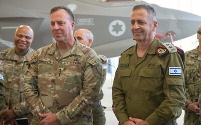Michael Kurilla, head of the United States Central Command (left), meets with IDF chief Aviv Kohavi at the Nevatim airbase in southern Israel, on November 15, 2022. (Israel Defense Forces) Michael Kurilla, head of the United States Central Command (left), meets with IDF chief Aviv Kohavi at the Nevatim airbase in southern Israel, on November 15, 2022. (Israel Defense Forces)