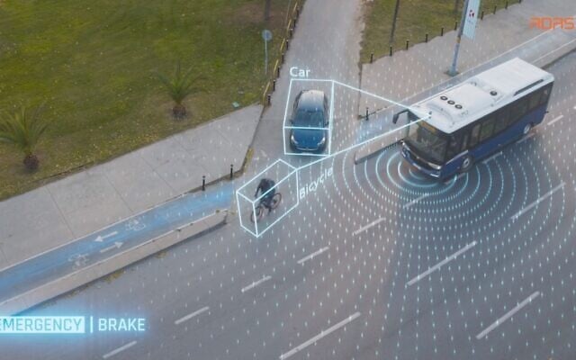 A screen grab from a video showing a simulation of a self-driving bus. (Screenshot/ Adastec, used in accordance with Clause 27a of the Copyright Law) A screen grab from a video showing a simulation of a self-driving bus. (Screenshot/ Adastec, used in accordance with Clause 27a of the Copyright Law)
