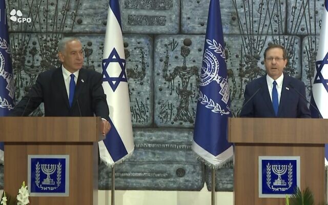 Likud leader Benjamin Netanyahu (L) and President Isaac Herzog at the President's Residence in Jerusalem, November 13, 2022 (Screen grab) Likud leader Benjamin Netanyahu (L) and President Isaac Herzog at the President's Residence in Jerusalem, November 13, 2022 (Screen grab)
