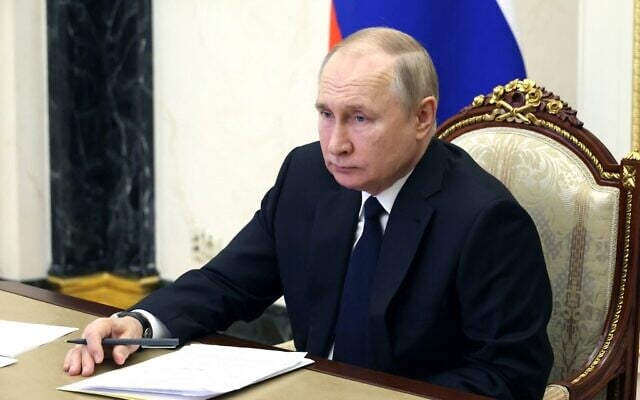 Russian President Vladimir Putin attends the launch ceremony of the Kovykta gas field and part of the Power of Siberia gas pipeline from Kovykta to Chayanda via video link at the Kremlin in Moscow, on December 21, 2022. (Mikhail Kireyev / Sputnik / AFP) Russian President Vladimir Putin attends the launch ceremony of the Kovykta gas field and part of the Power of Siberia gas pipeline from Kovykta to Chayanda via video link at the Kremlin in Moscow, on December 21, 2022. (Mikhail Kireyev / Sputnik / AFP)