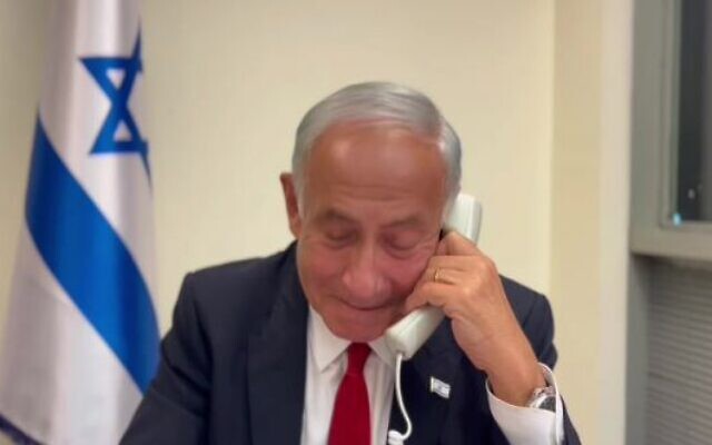 Prime Minister-designate Benjamin Netanyahu informs President Isaac Herzog that he has managed to form a government, in a phone call shortly before a midnight deadline, December 21, 2022 (Likud spokesperson)