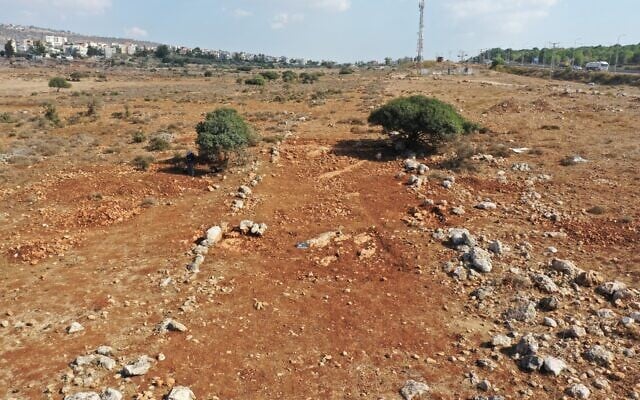 View of a new section of an 1,800-year-old Roman road in northern Israel, published December 1, 2022. (Alex Wigman, Israel Antiquities Authority) View of a new section of an 1,800-year-old Roman road in northern Israel, published December 1, 2022. (Alex Wigman, Israel Antiquities Authority)