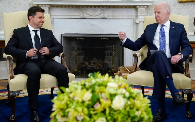 Illustrative: US President Joe Biden (right) meets with Ukrainian President Volodymyr Zelensky in the Oval Office of the White House, Sept. 1, 2021, in Washington. (AP Photo/Evan Vucci) Illustrative: US President Joe Biden (right) meets with Ukrainian President Volodymyr Zelensky in the Oval Office of the White House, Sept. 1, 2021, in Washington. (AP Photo/Evan Vucci)