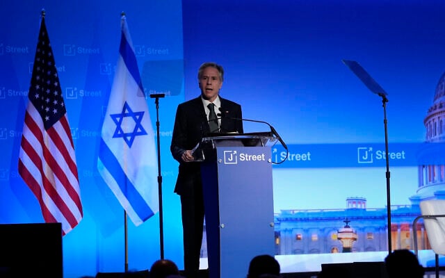 US Secretary of State Antony Blinken speaks at the J Street National Conference at the Omni Shoreham Hotel in Washington, December 4, 2022. (AP Photo/ Carolyn Kaster)