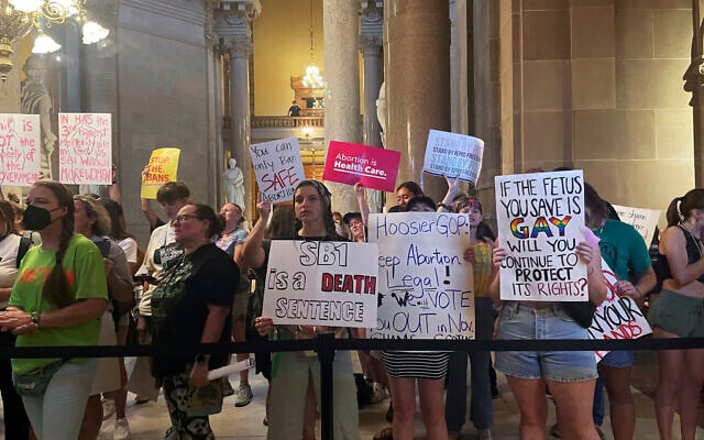 Abortion-rights protesters fill Indiana Statehouse corridors as lawmakers voted to concur on a near-total abortion ban, in Indianapolis August 5, 2022. (Arleigh Rodgers/AP)