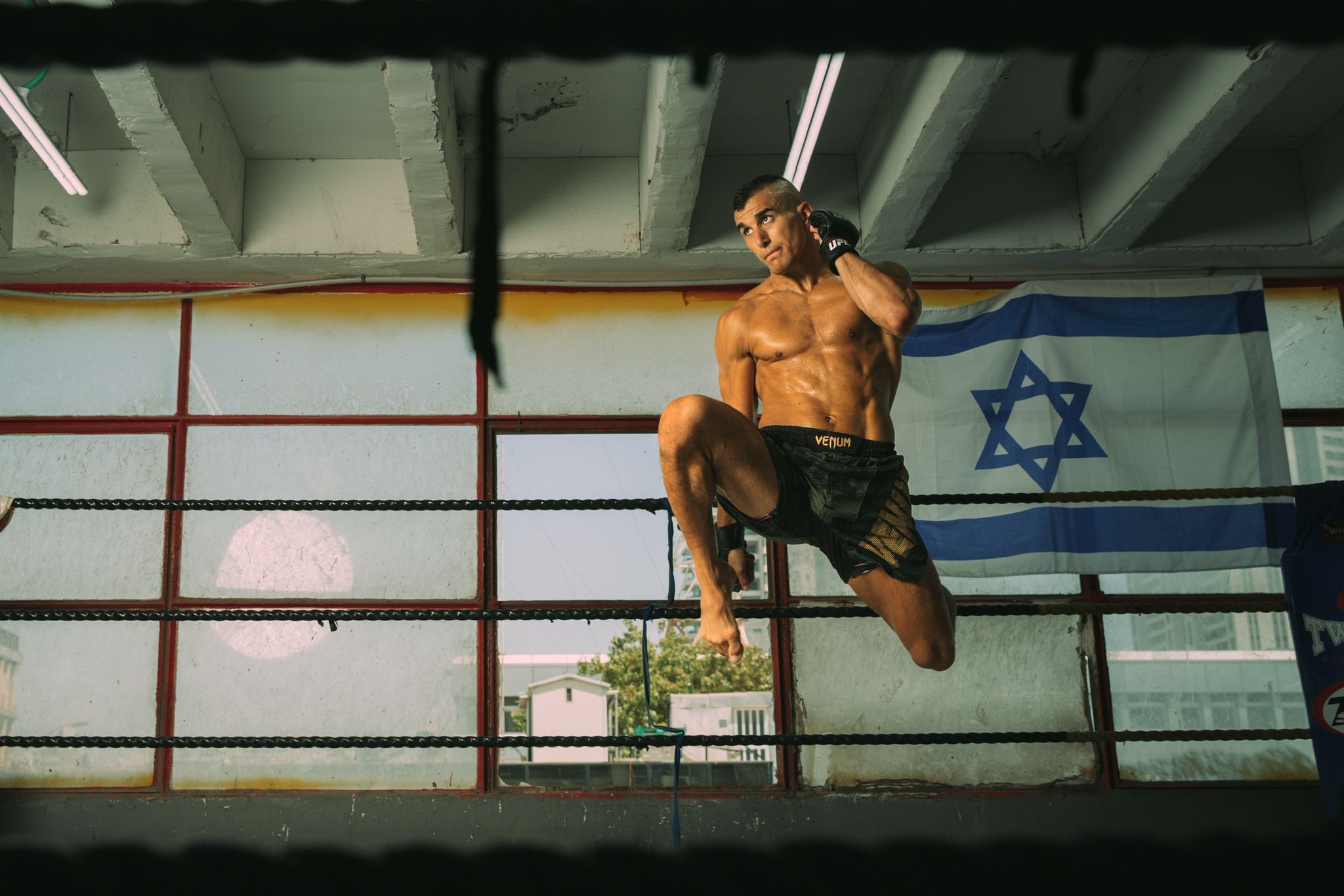 Israeli MMA athlete Natan Levy training in Israel in 2022. (Aviv Tal) Israeli MMA athlete Natan Levy training in Israel in 2022. (Aviv Tal)